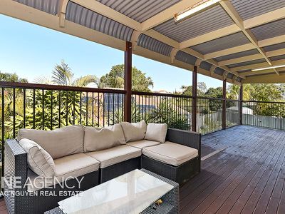 12 Vantage Close, Belmont