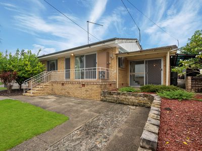 15 Lamorna Street, Rochedale South