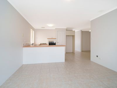 4 / 3 Cottrill Street, Alfred Cove