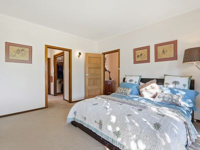 14 SEVES STREET, Altona