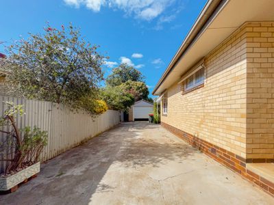 16 Armstrong Street, Boort