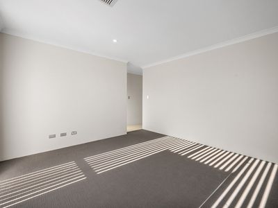 7 McPhail Street, Piara Waters