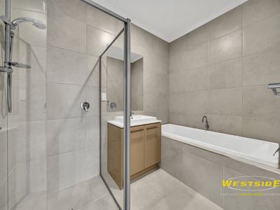 9 Hanoverian Street, Aintree