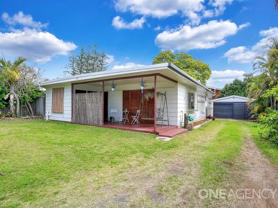 25 Leslie Lane, Scarness