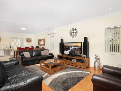 1 / 86 Pur Pur Avenue, Lake Illawarra