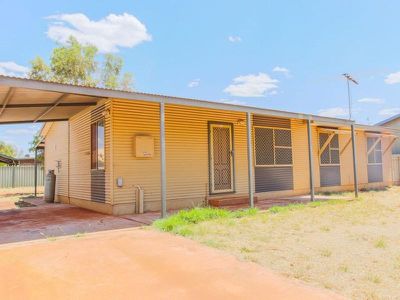 28 Armstrong Way, Newman