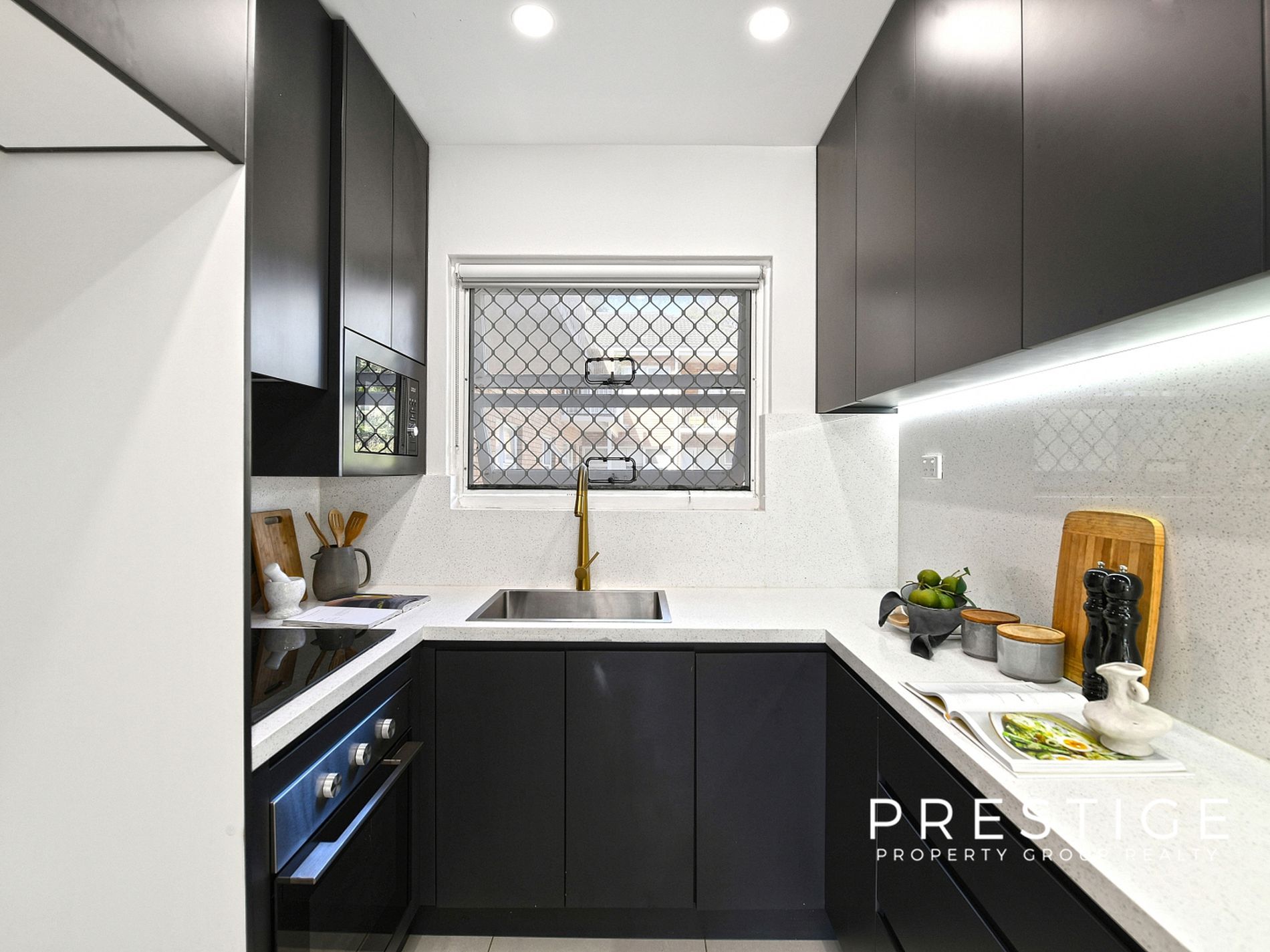 2 / 10 Dunmore Street North, Bexley