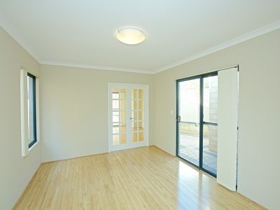 20B Frome Street, Karrinyup