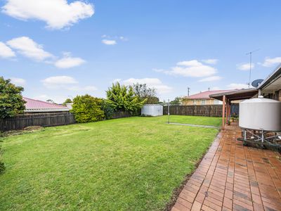 577 Greenwattle Street, Glenvale