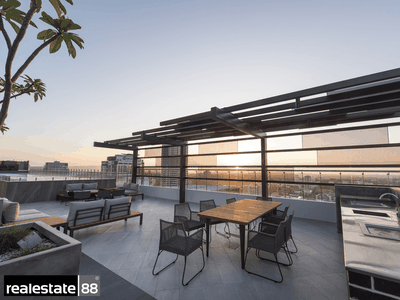 915 / 380 Murray St, Perth