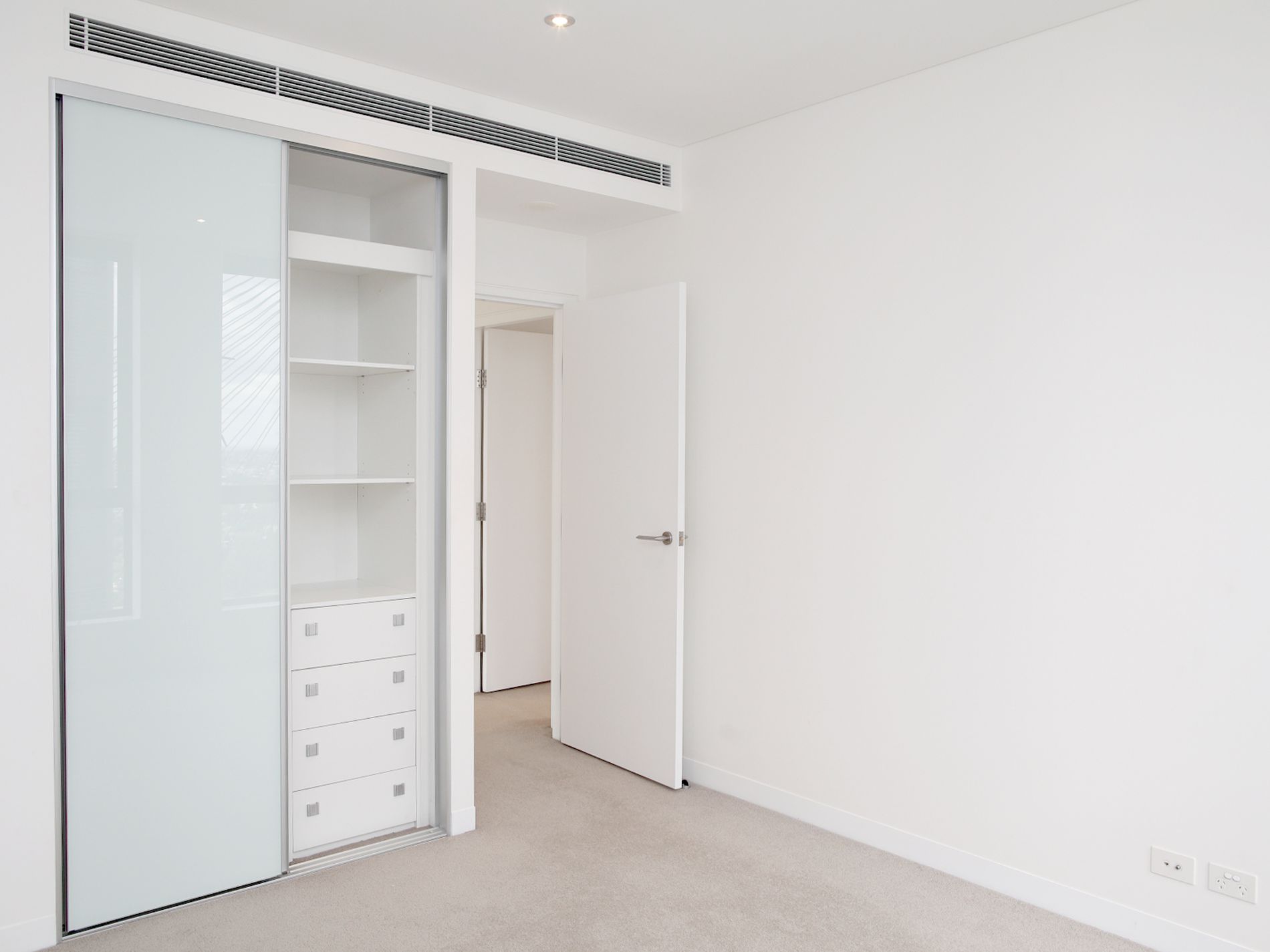 17f / 4 Distillery Drive, Pyrmont