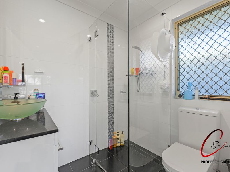 24 Powderbark Bypass, Kenwick