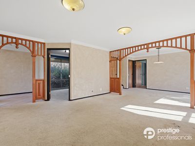 31 Arrowfield Drive, Wattle Grove