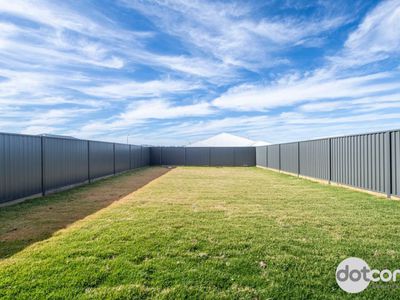 6a Strait Avenue, Dubbo
