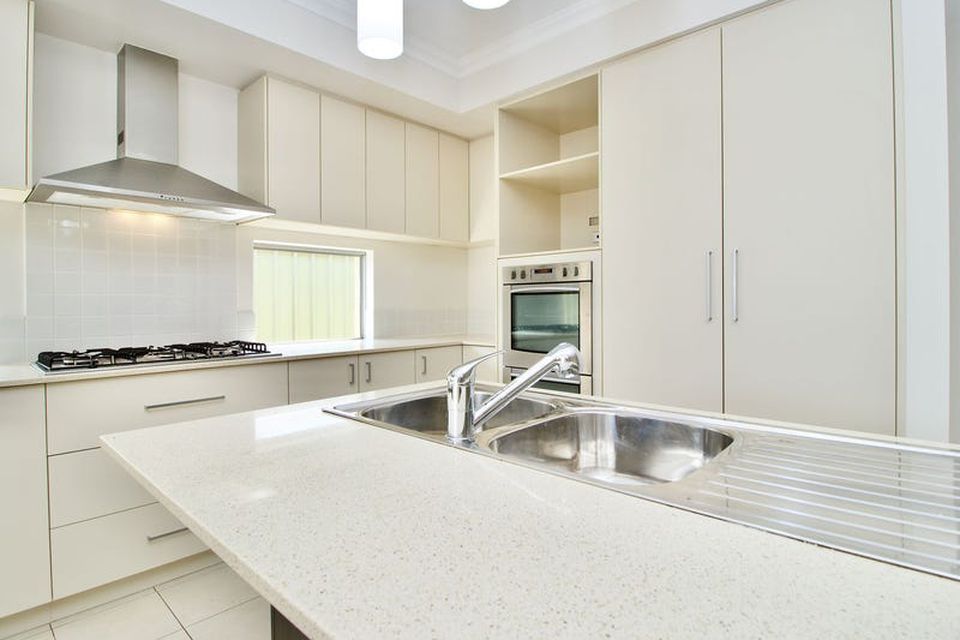 22 Searchers Crescent , Baldivis