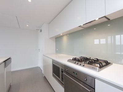 705 / 21 Bow River, Burswood