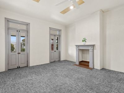 2 / 69 Church Street, Wollongong