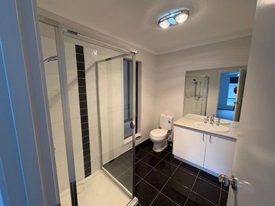 32 Boyd Avenue, Shepparton