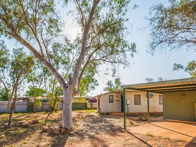 25 Somerset Crescent, South Hedland