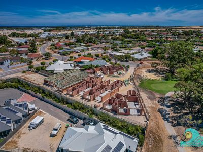 2 / 6 Merion Court, Yanchep