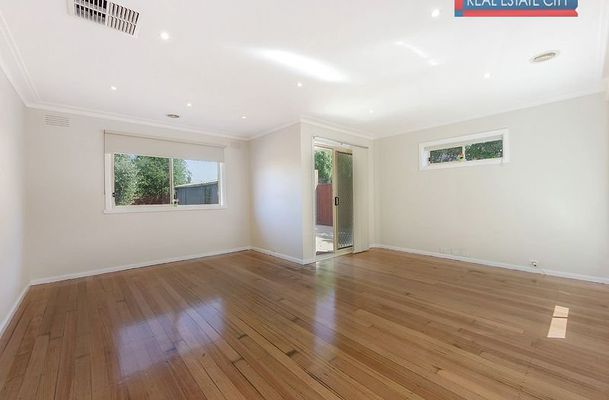 5 Coral Court, Craigieburn