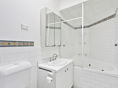 35A Woodlawn Avenue, Mangerton