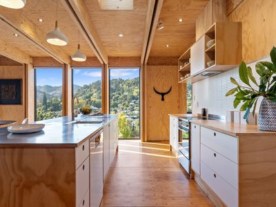 59 Locking Street, Nelson South