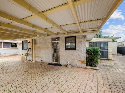 10 Hawk Grove, Willetton