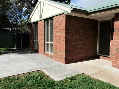 Unit 3 / 86 Hennessy Street, Tocumwal