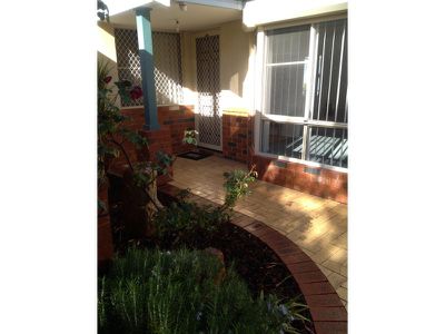 4 / 105 Sunbury Road, Victoria Park