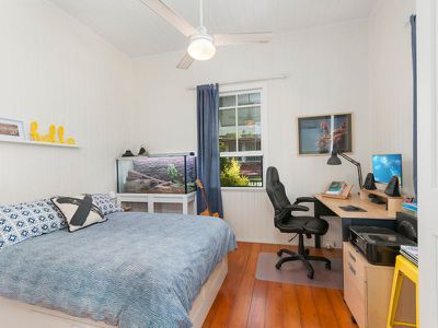 21 Fox Street, Booval