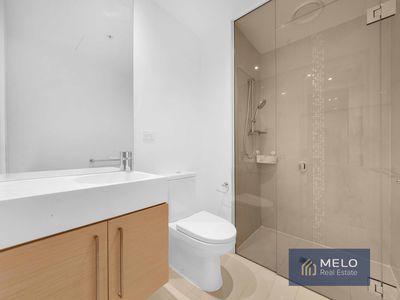2413 / 9 Power Street, Southbank