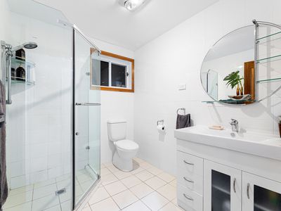 2 Dromedary Terrace, Narooma
