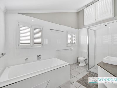 33 Emperor St, Woodgate