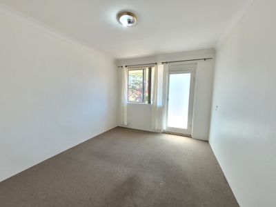 4 / 121 Sproule Street, Lakemba