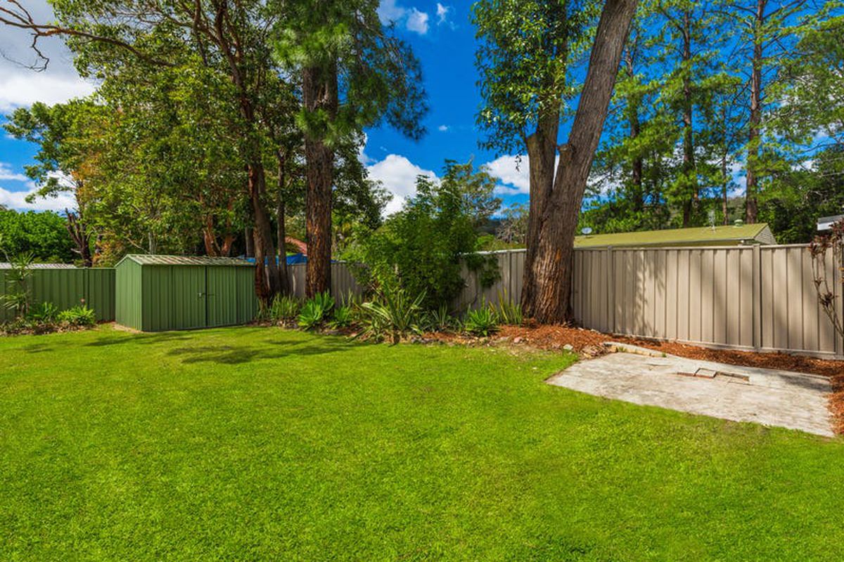 7 Bayline Drive, Point Clare