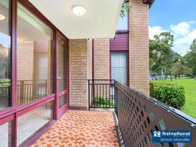 25  The Glen Road, Bardwell Valley