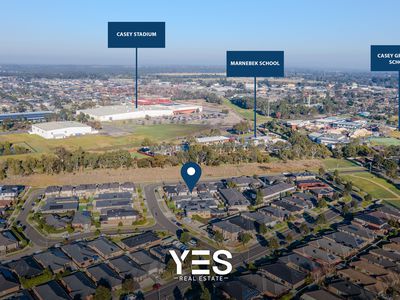 8 Godfrey Avenue, Cranbourne East