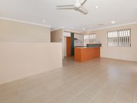 72 / 316  Long Street East, Graceville