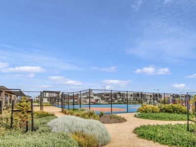 30 Starboard Way, Werribee South