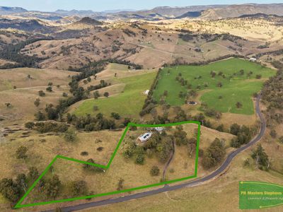 1249 Ganbenang Road, Lowther