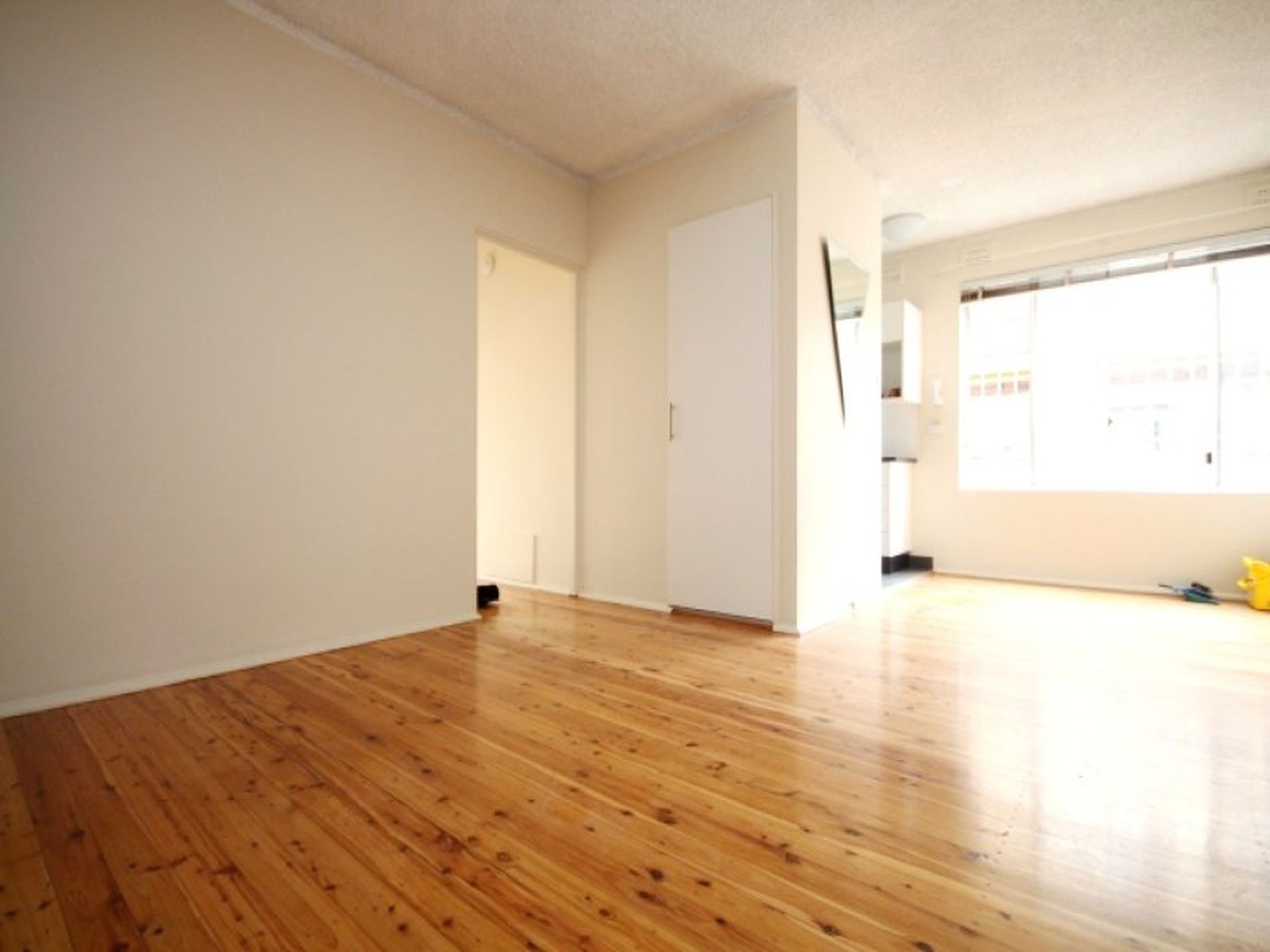 1 / 56 Leylands Parade, Belmore