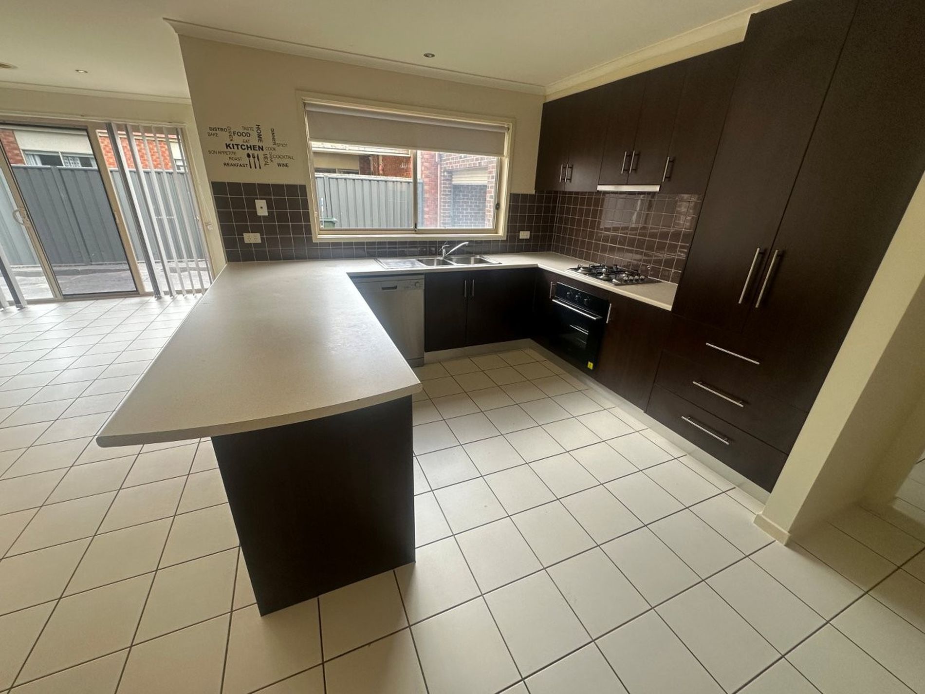 3 Radiata Close, Wyndham Vale