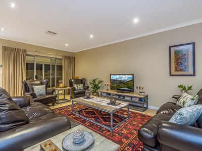 5 Emperor Way, Yanchep