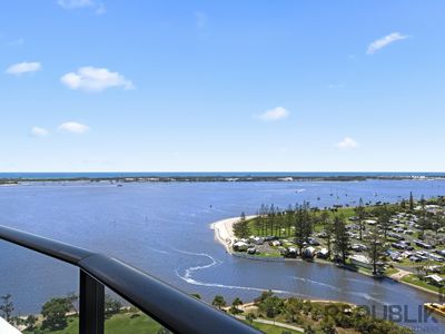 1807 / 180 Marine Parade, Labrador