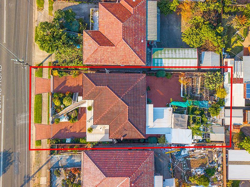 138 St Johns Road, Cabramatta West