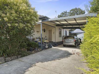 42 Anzac Ave, Seymour