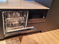 unit 208 / 28 Lissner Street, Toowong