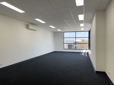 2 / 65 Eucumbene Drive, Ravenhall