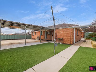 4 / 33 Atkinson Street, Queanbeyan East